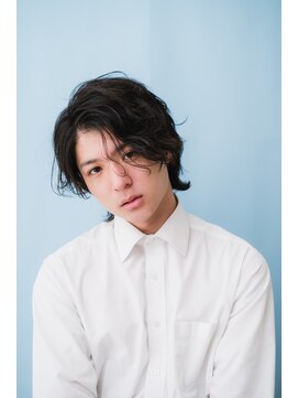 ルーカス(LUCAS) 新田真剣佑風　メンズウルフ