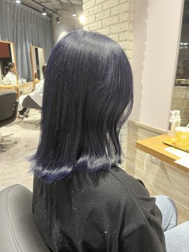 リーオオサカ(Lee Osaka) ネイビーカラー×東芽生