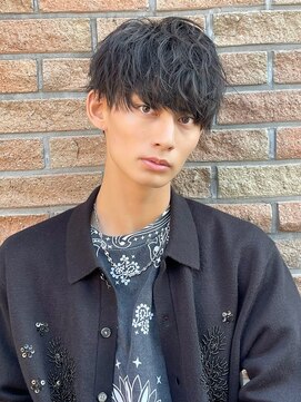 アーリー(Ali'i) ソフトツイストパーマ無造作束感ショートレイヤーマッシュウルフ