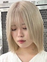 ウィコ 新宿(WICO)&nbsp;white blond [新宿駅/切りっぱなしボブ/エアリーロング]