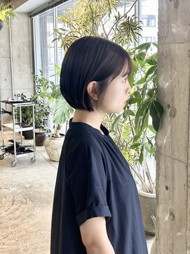 ピーロ(piilo) ボブ/クセ活かしカット/トープ