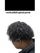 ジール インスタイル(ZEAL INSTYLE) 縦落ちスパイラルパーマ