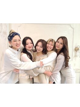 【女性スタッフ多数★】初めての方でも緊張せずなんでも話せる気さくな人柄が大人気◎理想をカタチに…♪