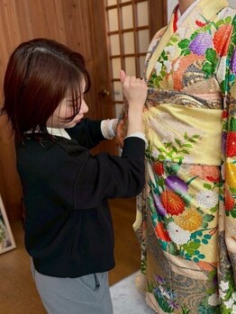 成人式や卒業式などの特別な日の着付けはぜひお任せください☆お着物に合わせたヘアセットも好評♪