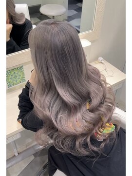 ラピス 池袋(Lapis) ペールグレージュ