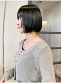黒髪 ミニボブ 切りっぱなしボブ 前髪カット ストレート