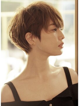 ロビー 青山(ROBBY) 大人フレンチマッシュショート