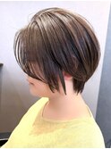 【大人ショートボブ】小顔に見せるショート