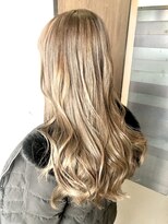 オンザ(ONTHE)&nbsp;外国人風グラデーションブロンドベージュカラー【林京平】