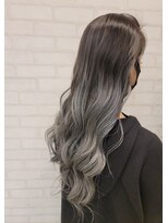 ビス ヘア アンド ビューティー 西新井店(Vis Hair＆Beauty)&nbsp;ハイトーン×グラデーションカラー/バレイヤージュ/大人かわいい