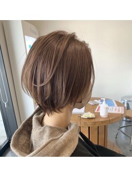 ハウリーヘアアンドスパ(HAURY hair&spa) くびれショート
