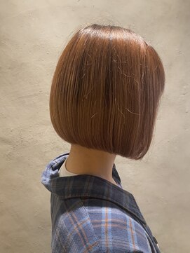 ヘアーアンドメイクトラスト(HAIR&MAKE TRUST) ボブ/ショートボブ/切りっぱなしボブ/イルミナカラー
