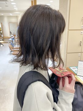 モリオ フロム ロンドン サッポロファクトリー店(morio FROM LONDON) 【morio】札幌ボブ　暗髪ゆるふわ外ハネボブ