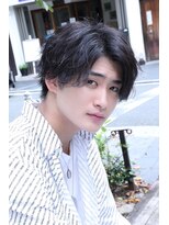 ゴールド 京都(GOALD) ナチュラル センターパート 束感 襟足 ミディアム 2ブロック