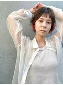 抜け感溢れる外ハネショートボブ
