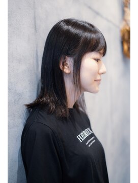 リュニック(Ryunic) ワイドバングでイメージアップ