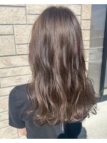 フィオーレ ヘアデザイン(FIORE hair design)&nbsp;カーキベージュ　透明感