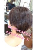 ナチュラル可愛いイメチェンショート