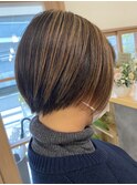 ハイライトショートボブ