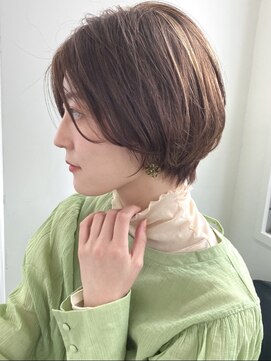 サーカス バイ ビュートリアム 青山(CIRCUS by BEAUTRIUM) 丸みショート　エアリーショート　前髪長めショート　小顔