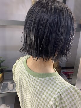 ザ ラボ アングゥ(The Labo ungu) ブルーブラック