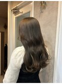 クリームベージュ