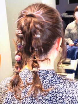 フォーエス(4S) 《結婚式お呼ばれヘアアレンジ》