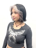 ココ 原宿(KOKO)&nbsp;インナーカラー黒髪小顔レイヤーオリーブグレーココアベージュ