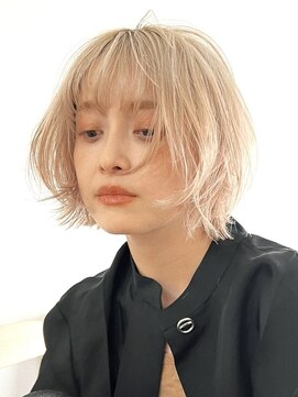 ノイ(noi) 顔周りレイヤーカットくびれヘアミルクティーベージュカラー