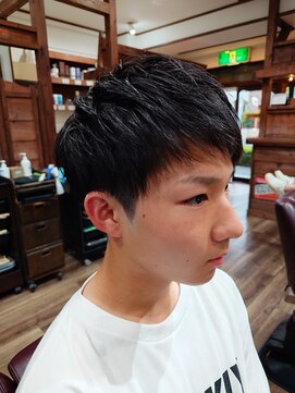 ラボーテイサミヘアーイースト(La.beaut'e ISAMI HAIR EAST) ダークアッシュカルマパーマベリーショート〈理容室〉東浦和