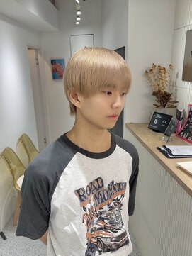 ペレ 渋谷(PELE) デザインカラー/レイヤーカット/ウェットヘア/オリーブベージュ