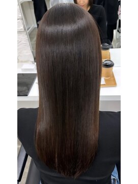 レーヴバイキートス(REVE by kiitos) 【美髪/髪質改善特化サロンREVE by kiitos】大阪市北区堂島浜