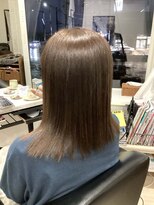 コア フィール ア デイ(COIFFURE A DAY)&nbsp;【見附今町M3D髪質改善】