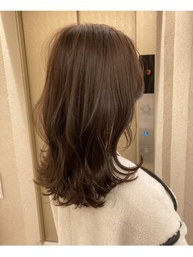 ブリス(VLISS) ボブ/ニュアンスボブ/レイヤー/表参道/グレージュ/髪質改善