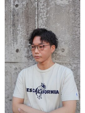 ハニー(HONEY) 縦落ちツイスパ/ツイストスパイラルパーマ/岡崎メンズパーマ