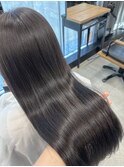 艶感たっぷりグレージュカラー◎佐藤