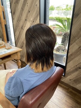 ルネッサンスヘアー ラファエロ(RAFFAELLO) ナチュラル×インナーカラー