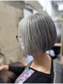 前下がりボブスタイル