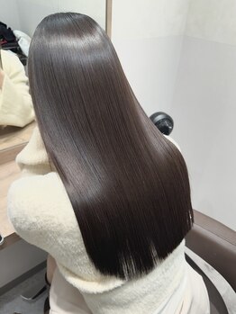 【栄駅徒歩5分】気になる乾燥や広がり、うねりのお悩み解決☆美しくまとまりのある髪へ導きます―