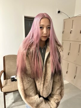 クリーミーピンク＋裾カラー