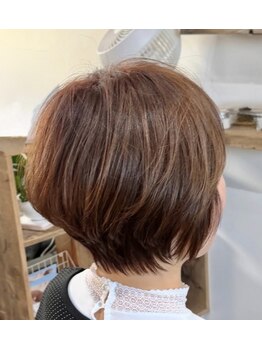 キューファイブアールイー(95RE)の写真/高い技術とデザイン力であなたの骨格・髪質に合わせた似合わせカットをご提供☆家でのスタイリングも簡単◎