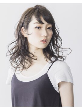 ブルー ヘアーメイク(Blue Hair Make) エアリーな姫ウェーブ