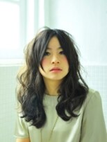 アトリエ エス atelier es HAIRDESIGN&nbsp;フレンチウェーブ/センターパート/ダークトーン/ロングヘア/小顔