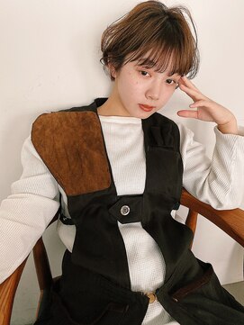 フィルムス 新宿(FILMS) 斜めバング/グレージュカラー/デザインカラー/シルキーベージュ