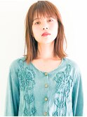 アッシュブラウン×シースルーバングのラフ外ハネロブ