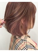 ピンクベージュ