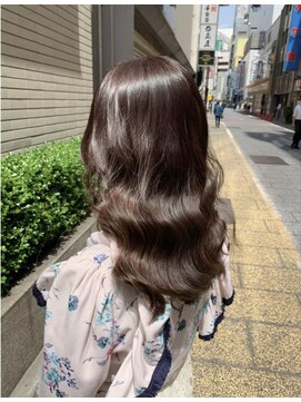 ジーナ 新宿(Zina) 【Zina 新宿】髪質改善*大人かわいい*艶ベージュ