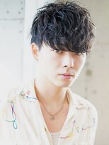 ライラ(Lyla)&nbsp;前下がりほつれツイスパマッシュ　大人気無造作パーマ