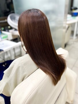 クレアトゥールウチノ(CREATEUR Uchino) キレイ髪ストレートー髪質改善ー