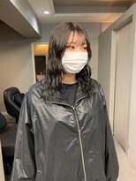 リブロ(LiBro)&nbsp;ネビージュ大人ガーリーウェーブミディアム似合わせカット